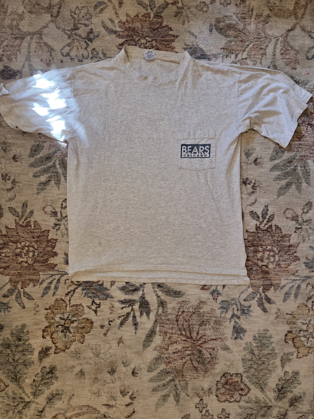 Vintage Chicago Bears Pocket T‑Shirt in Light Heather Gray